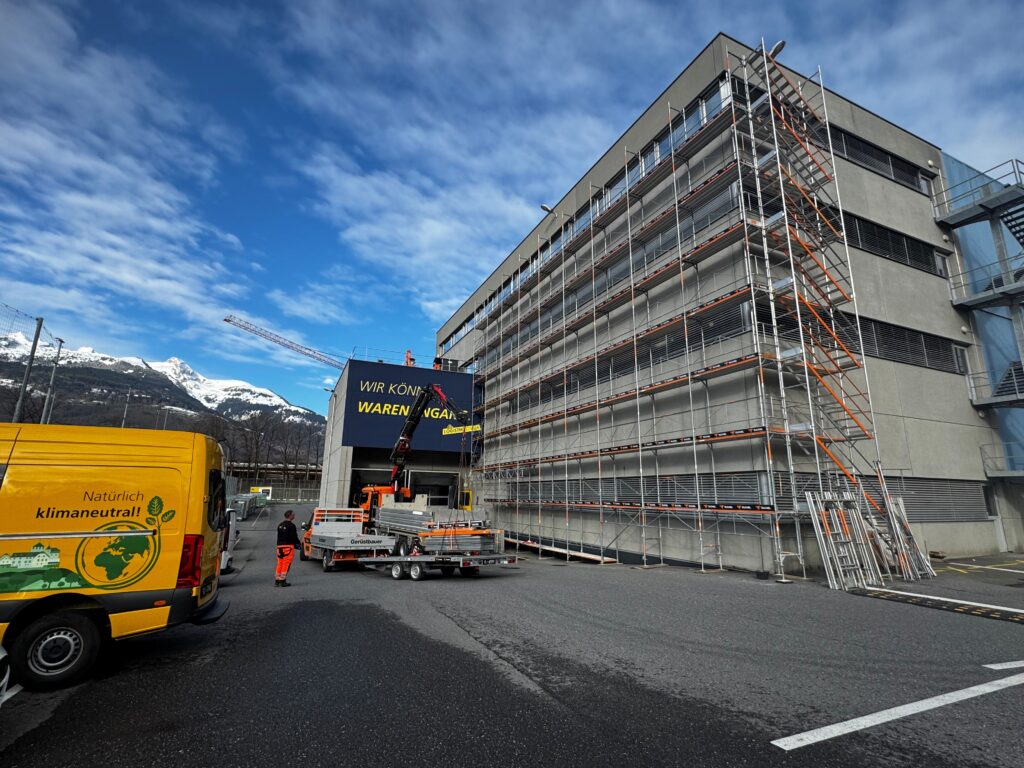 Ausbau Südseite Photovoltaik-Anlage Liechtensteinische Post